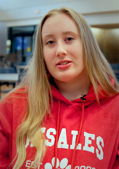 Caroline Erb gives a testimonial